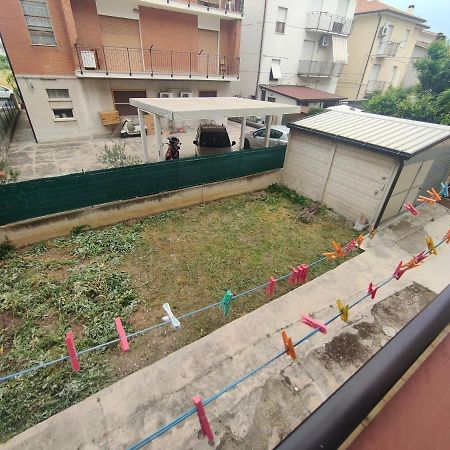 Appartamento Ani Porto SantʼElpidio Esterno foto